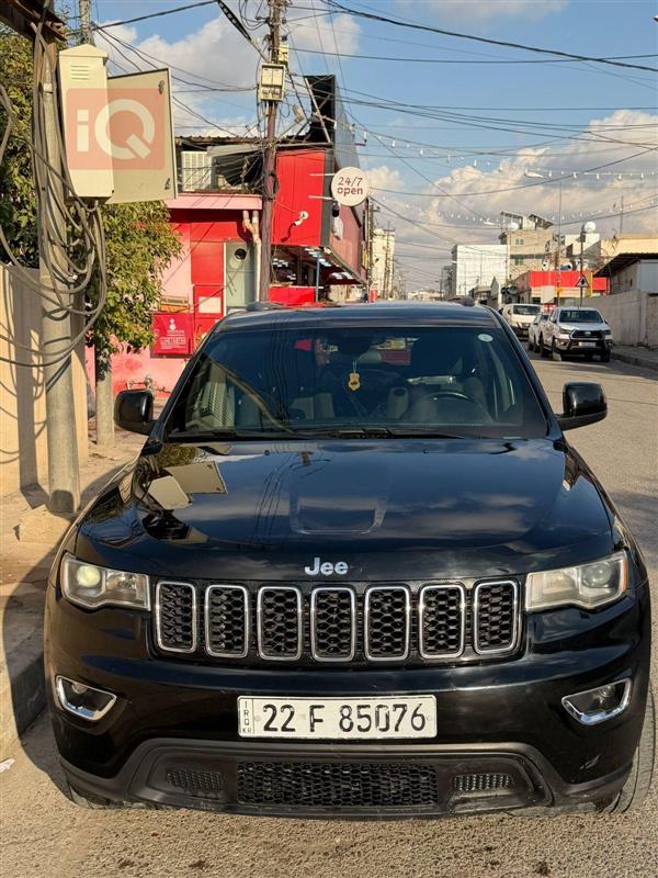 جيب جراند شيروكي 2021 للبيع في العراق - اربيل